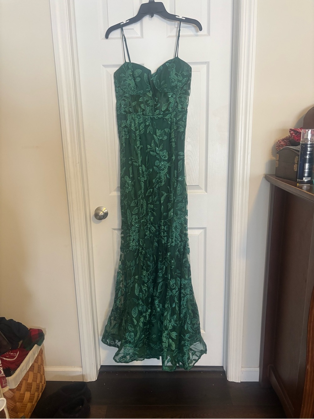B. Darlin Emerald Green Lace Gown